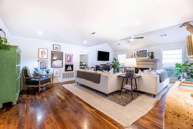 2292 Blue Mesa Drive, Fayetteville, AR 72703