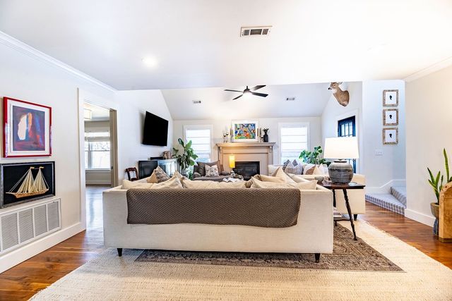 2292 Blue Mesa Drive, Fayetteville, AR 72703