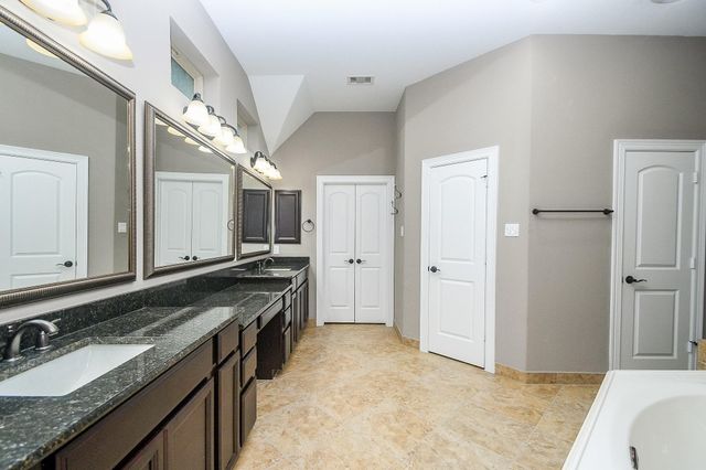 13515 Ambler Springs Drive, Tomball, TX 77377