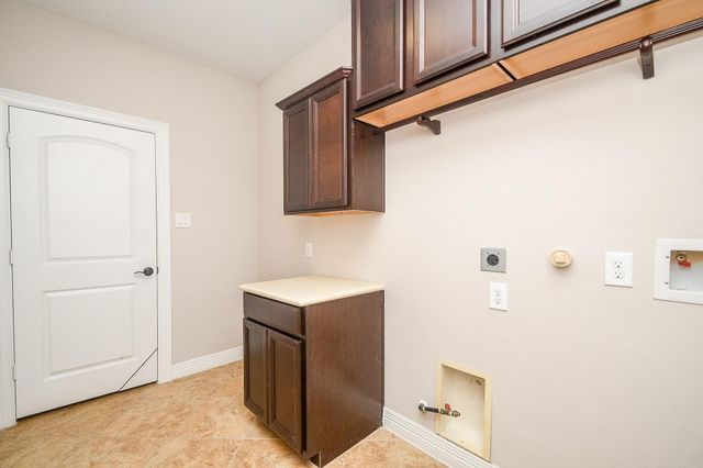13515 Ambler Springs Drive, Tomball, TX 77377