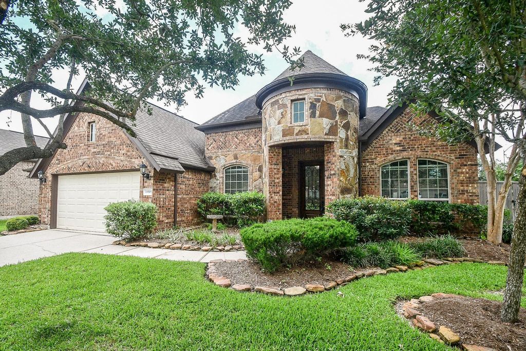13515 Ambler Springs Drive, Tomball, TX 77377