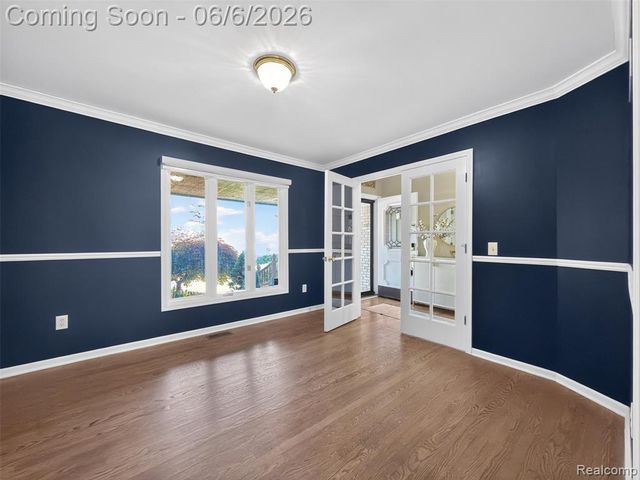 41599 Red Oak Drive, Sterling Heights, MI 48314