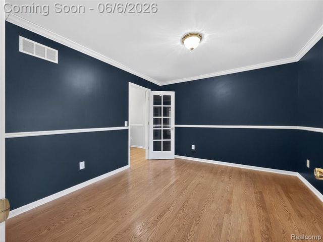 41599 Red Oak Drive, Sterling Heights, MI 48314