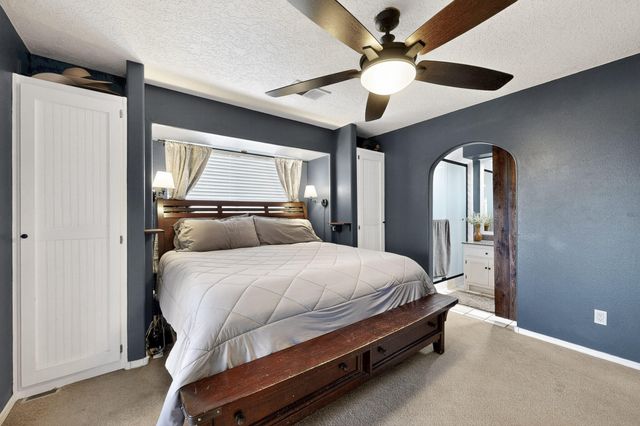 3 Del Oso Lane, Cedar Crest, NM 87008