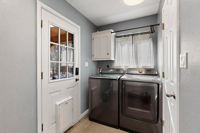 3 Del Oso Lane, Cedar Crest, NM 87008