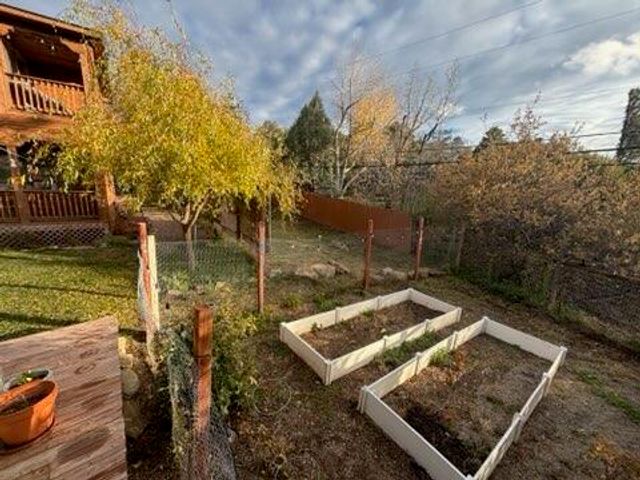 3 Del Oso Lane, Cedar Crest, NM 87008