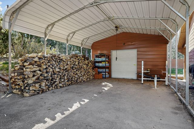 3 Del Oso Lane, Cedar Crest, NM 87008