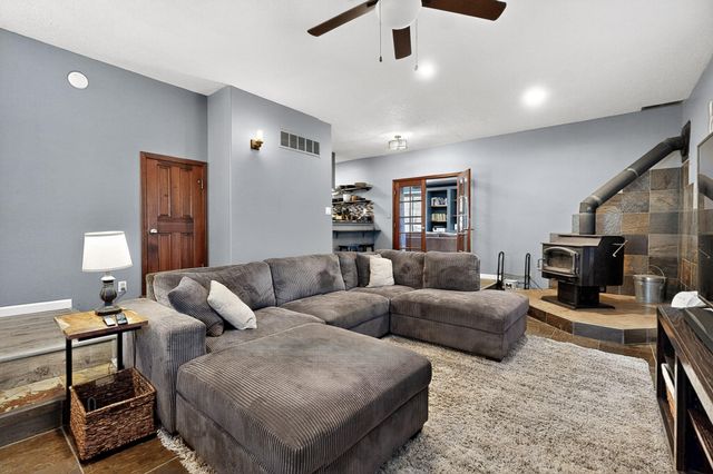 3 Del Oso Lane, Cedar Crest, NM 87008