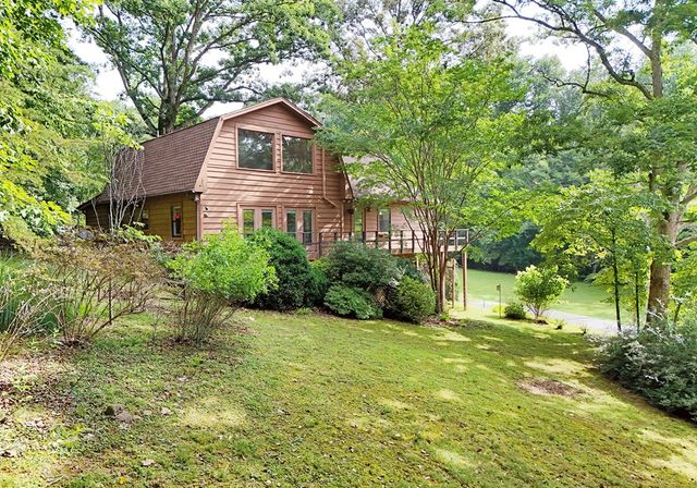 19 Pine Ridge Terrace, Blairsville, GA 30512