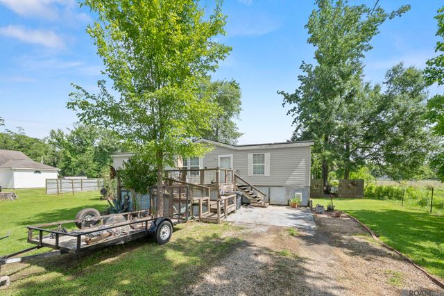 10444 Ingram Rd, St Amant, LA 70774