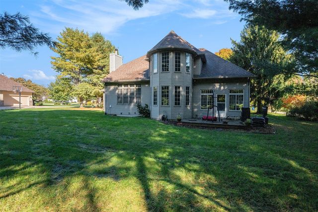 5727 S Bobwhite Avenue, Kalamazoo, MI 49009