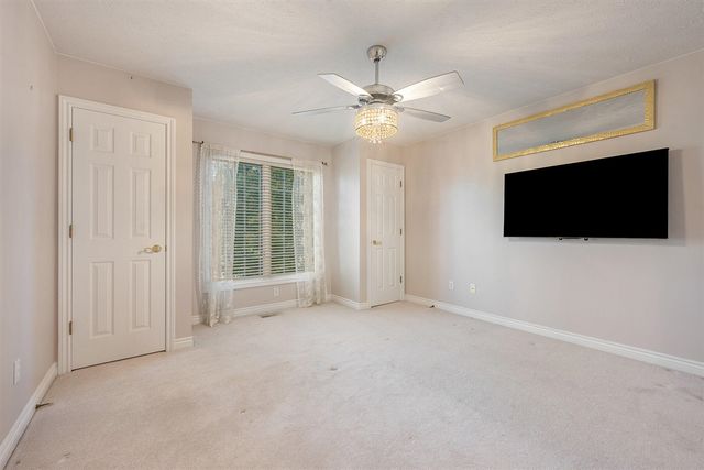 5727 S Bobwhite Avenue, Kalamazoo, MI 49009