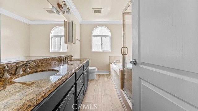 13769 Cordary Ave, Hawthorne, CA 90250