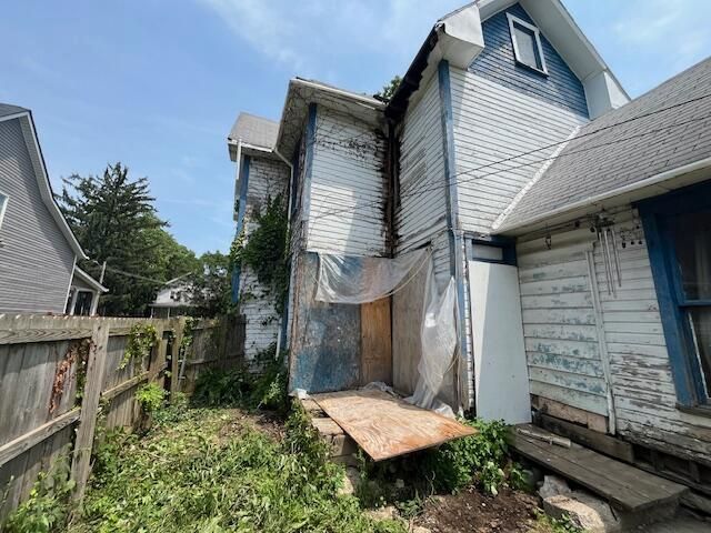 1987 Fairmont Avenue, Columbus, OH 43223