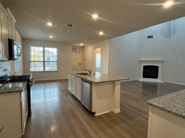 1601 Princeton Drive, Celina, TX 75009