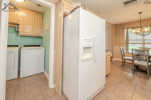 104 HIDDEN CREEK ROAD, Burkburnett, TX 76354