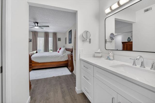 10187 Mangrove Drive 201, Boynton Beach, FL 33437