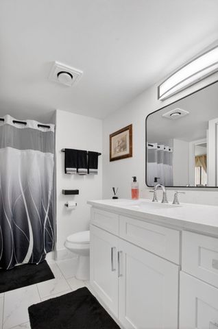 10187 Mangrove Drive 201, Boynton Beach, FL 33437