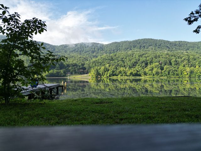 9856 Mullins Cove Road, Whitwell, TN 37397