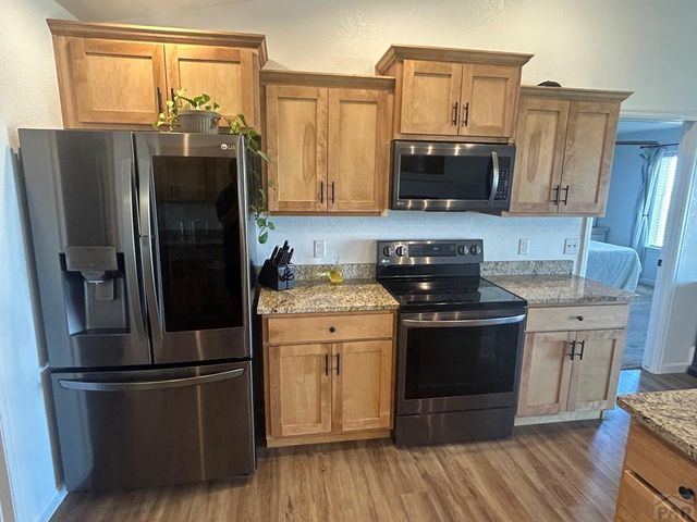 1656 N Calle Rosa Dr, Pueblo West, CO 81007