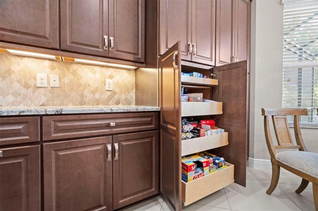 30581 IVY FORGE COURT, Wesley Chapel, FL 33543