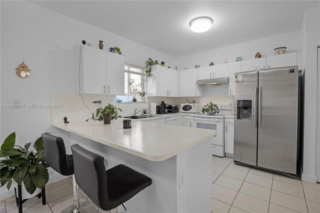 8525 SW 214th Ter, Cutler Bay, FL 33189