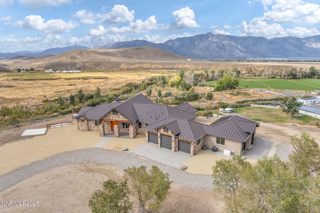 656 Stones Throw Road, Gardnerville, NV 89410