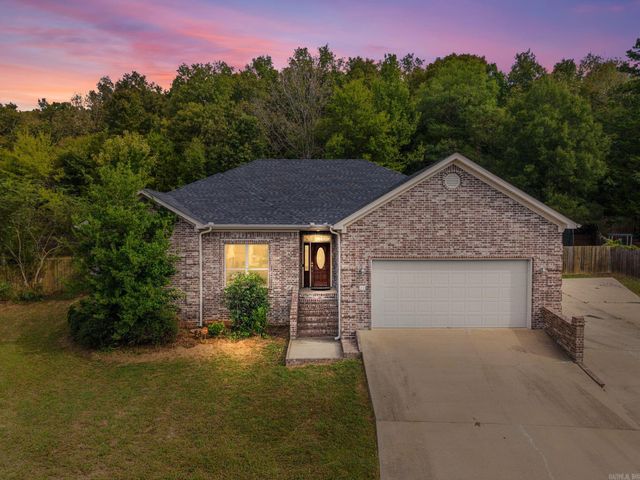 22 Emma Drive, Cabot, AR 72023