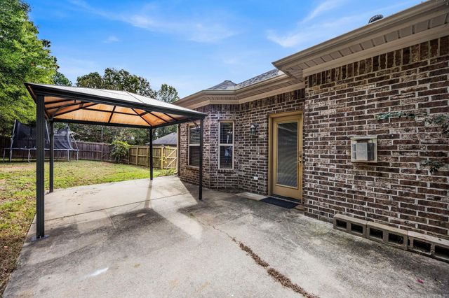 22 Emma Drive, Cabot, AR 72023