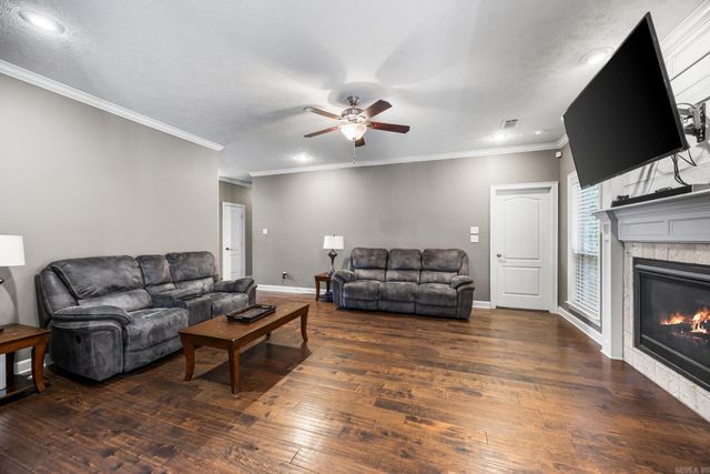 22 Emma Drive, Cabot, AR 72023