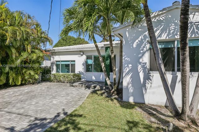 1231 Stillwater Dr, Miami Beach, FL 33141