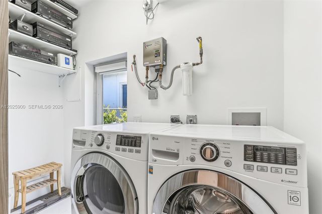 1231 Stillwater Dr, Miami Beach, FL 33141
