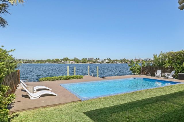 1231 Stillwater Dr, Miami Beach, FL 33141