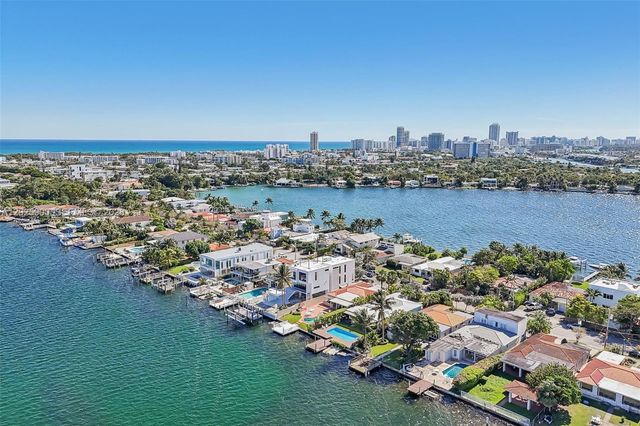 1231 Stillwater Dr, Miami Beach, FL 33141