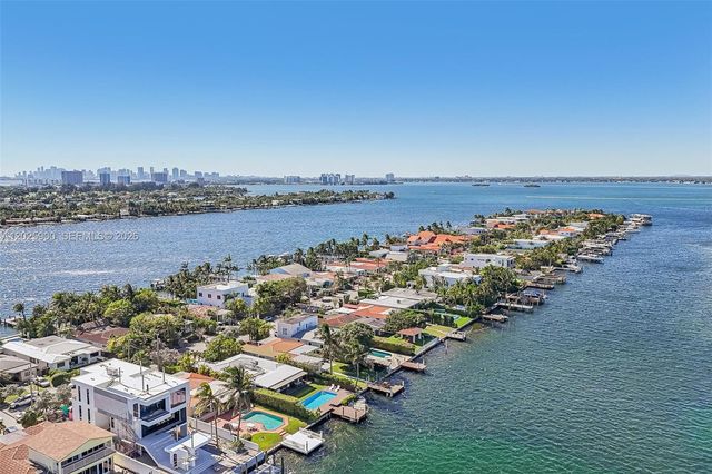 1231 Stillwater Dr, Miami Beach, FL 33141