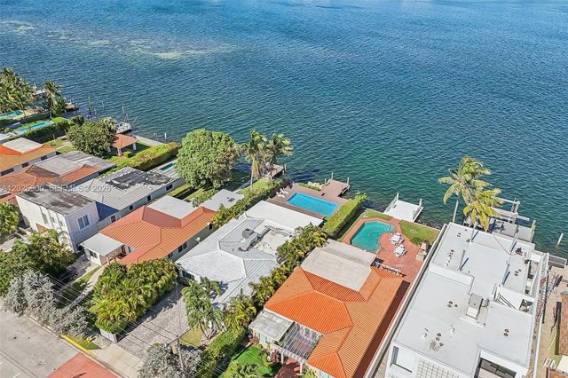 1231 Stillwater Dr, Miami Beach, FL 33141