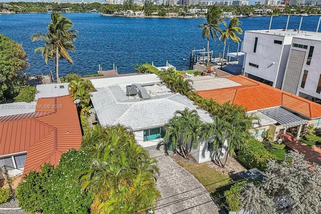 1231 Stillwater Dr, Miami Beach, FL 33141
