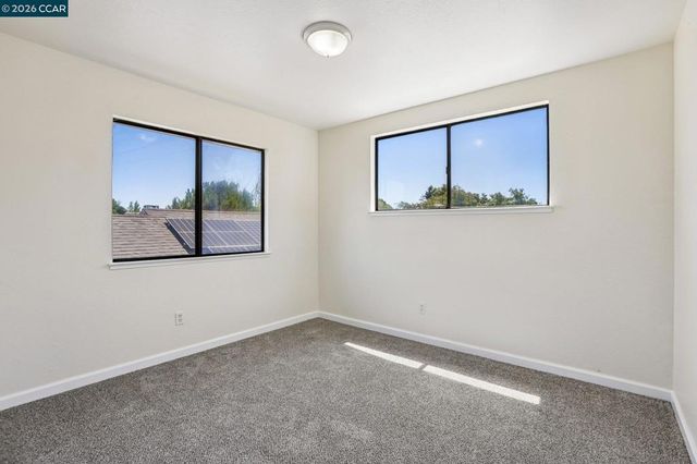 100 Trident Ct, Vallejo, CA 94591