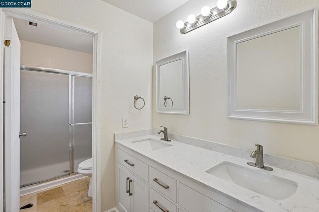 100 Trident Ct, Vallejo, CA 94591