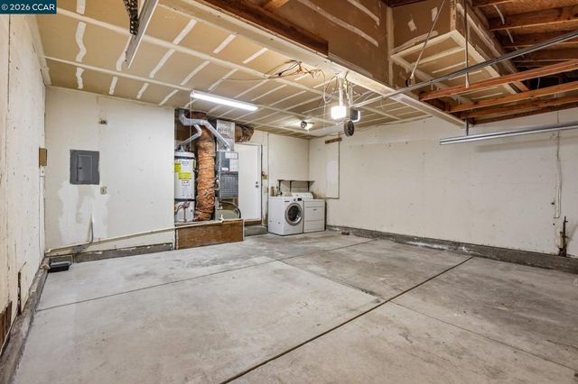 100 Trident Ct, Vallejo, CA 94591