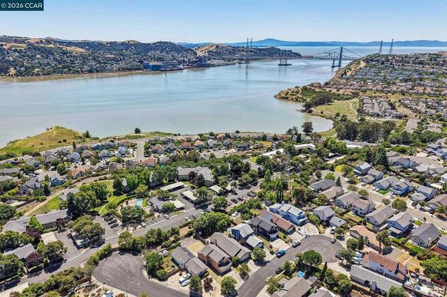 100 Trident Ct, Vallejo, CA 94591