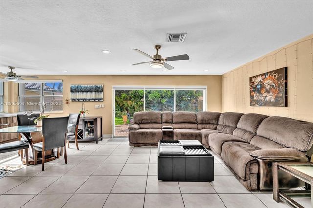16408 Sapphire Place, Weston, FL 33331