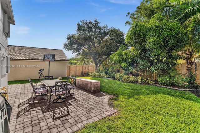 16408 Sapphire Place, Weston, FL 33331