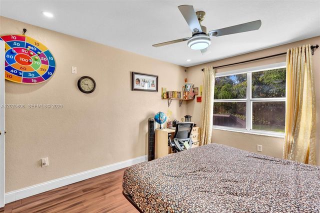 16408 Sapphire Place, Weston, FL 33331
