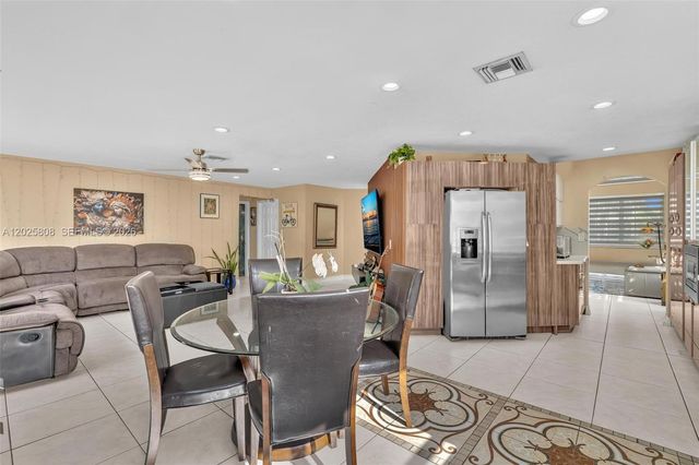 16408 Sapphire Place, Weston, FL 33331
