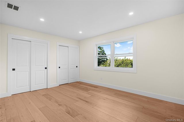 737 Flowerdale Drive, Seaford, NY 11783