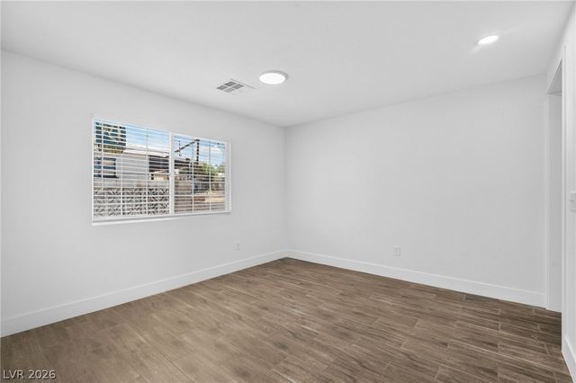617 North 11th Street, Las Vegas, NV 89101