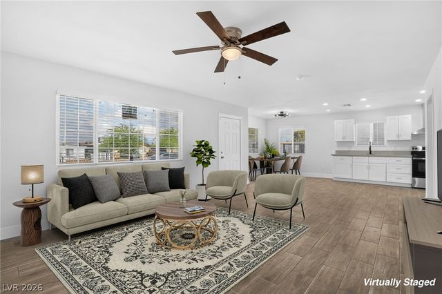 617 North 11th Street, Las Vegas, NV 89101