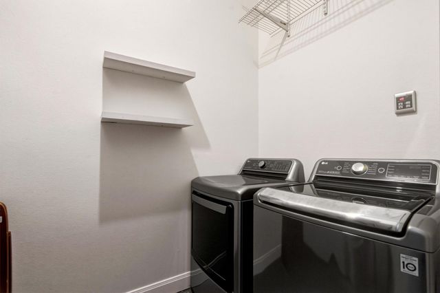 2715 Zaragosa ST, Austin, TX 78702