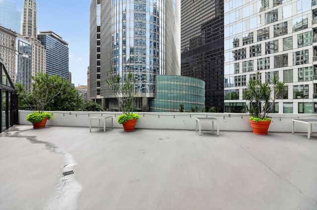 405 N WABASH Avenue 1801, Chicago, IL 60611